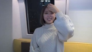 国产AV 果冻传媒 试探 母亲新男友太老实 单纯女儿来试探 聂小倩
